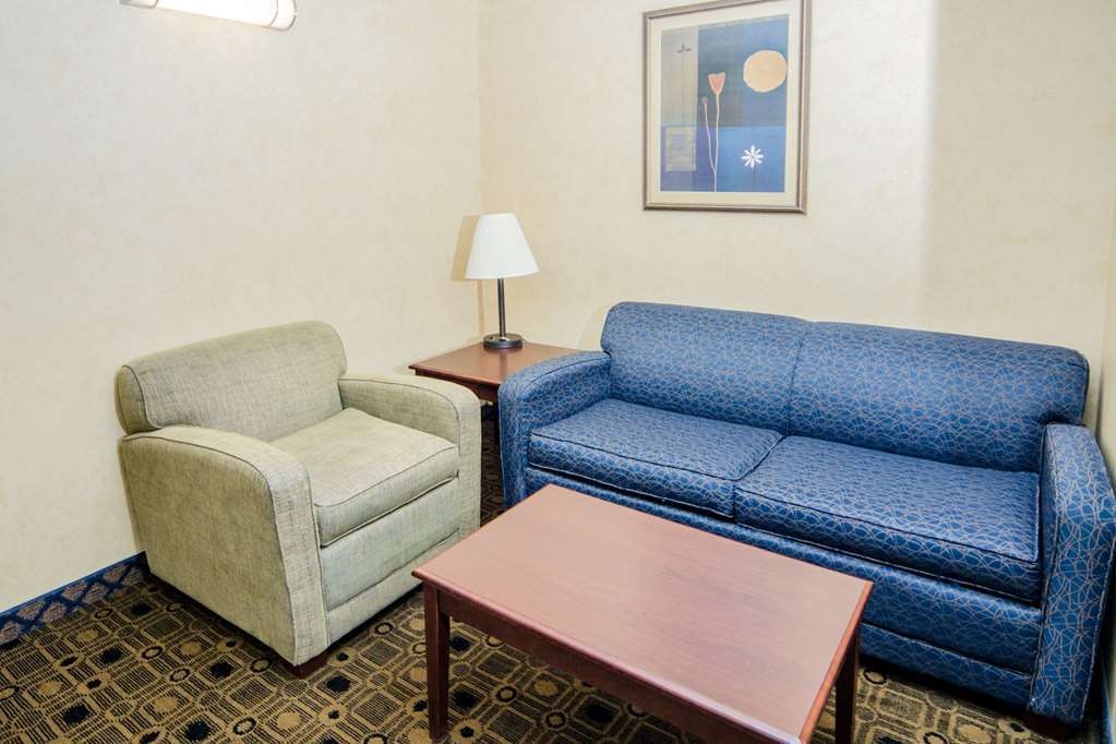 Quality Inn & Suites Coldwater Near I-69 Ruang foto
